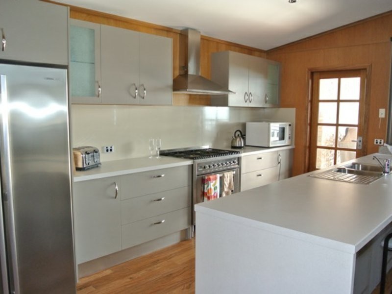 85 Coondooroopa Drive, Macleay Island QLD 4184