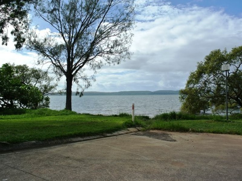 34 Oomool Street, Macleay Island QLD 4184