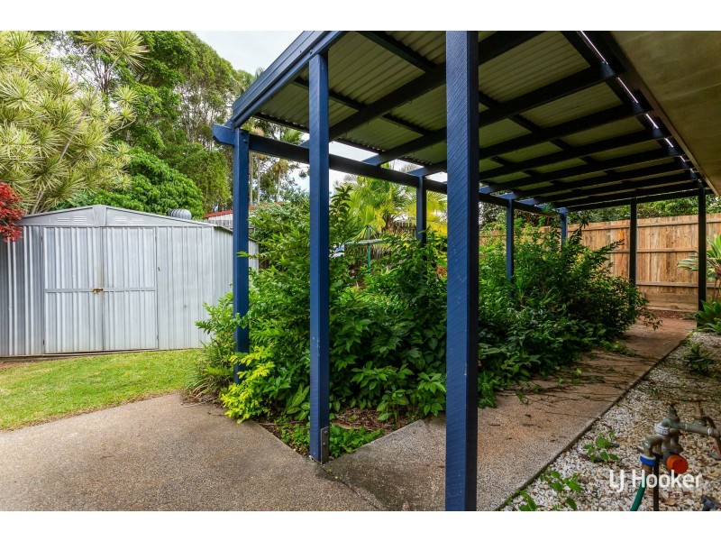 13 Niblick Way, Redland Bay QLD 4165
