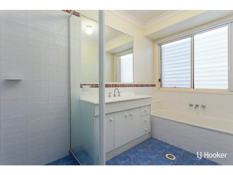 7 Braemar Court, Redland Bay QLD 4165