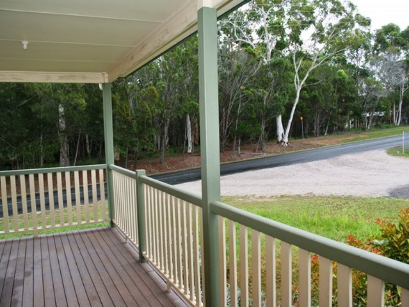 2 Cathy Street, Macleay Island QLD 4184