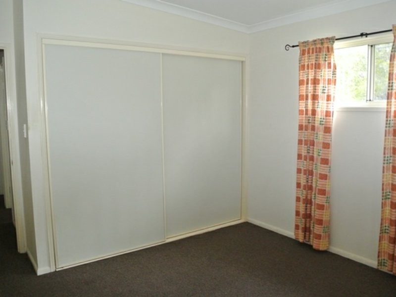 2 Cathy Street, Macleay Island QLD 4184