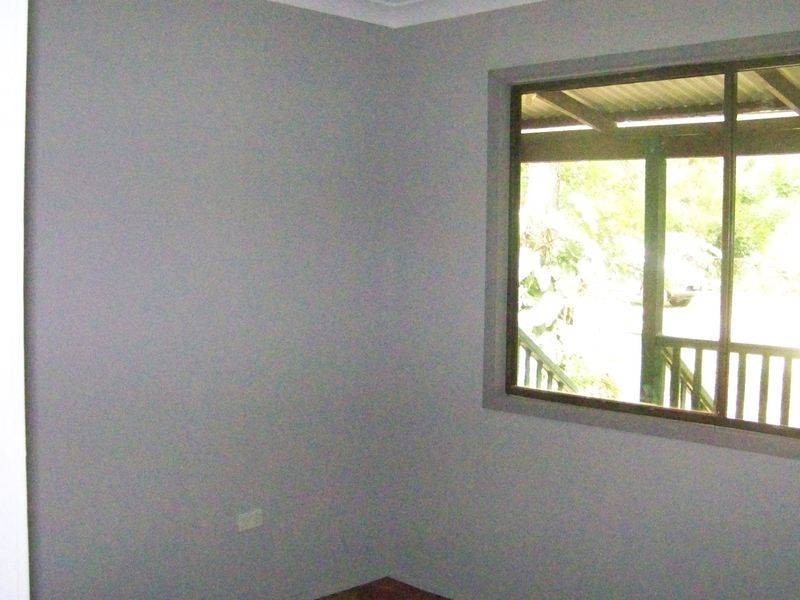 11 WYENA AV, Lamb Island QLD 4184