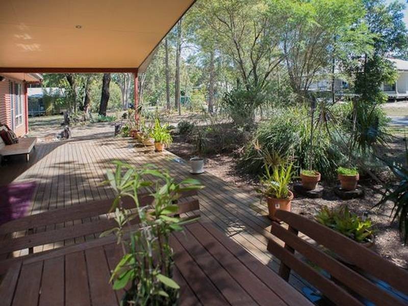 10 Udara Street, Macleay Island QLD 4184