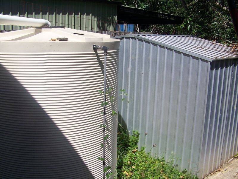 53 LUCAS DR, Lamb Island QLD 4184