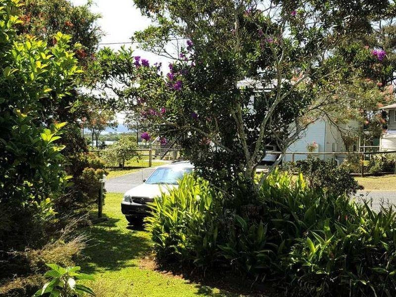 8-9 Wren Court, Macleay Island QLD 4184