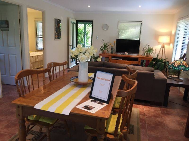 18 Camena Street, Macleay Island QLD 4184