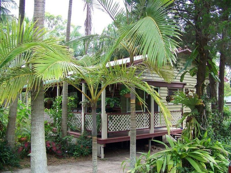 21 Arthur Street, Macleay Island QLD 4184