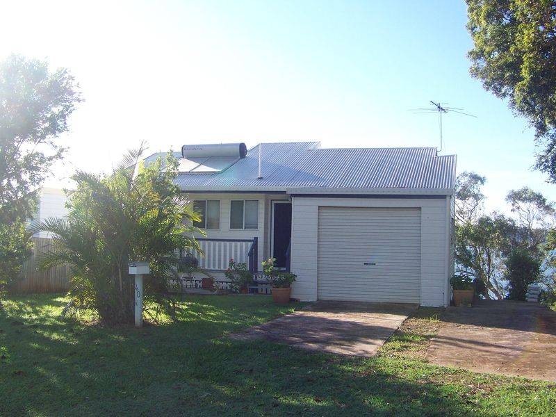 40 RESTHAVEN DRIVE, Lamb Island QLD 4184