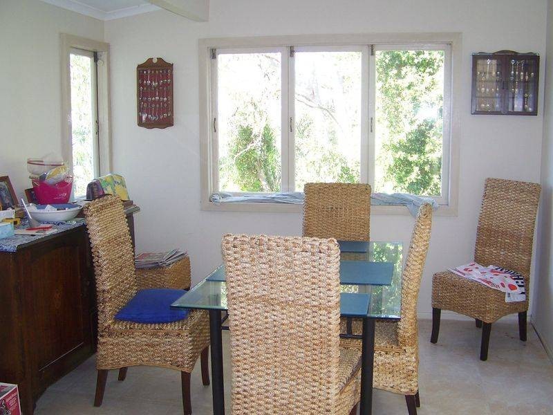 40 RESTHAVEN DRIVE, Lamb Island QLD 4184