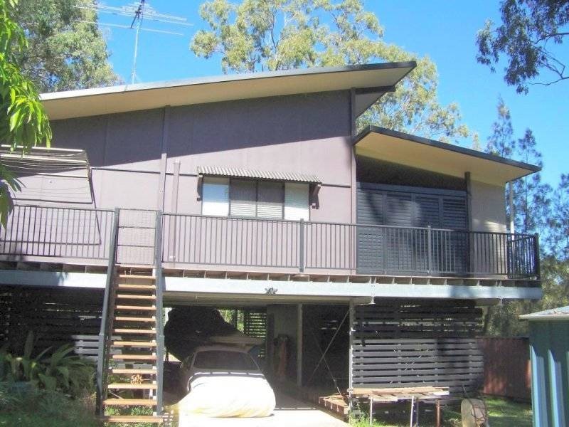 25 MICHAEL AVE, Lamb Island QLD 4184