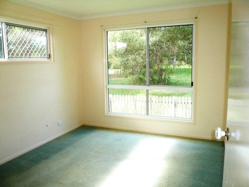 67 Scotts Rd, Macleay Island QLD 4184