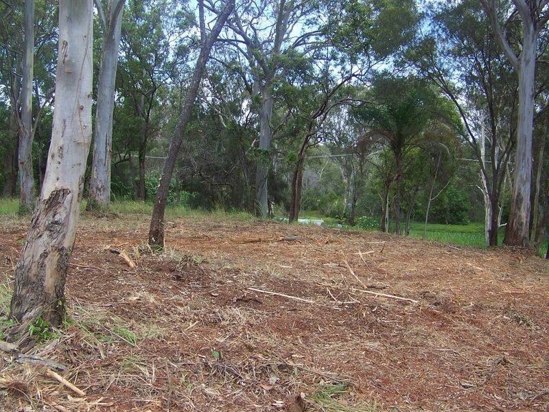 153 Lucas Drive, Lamb Island QLD 4184