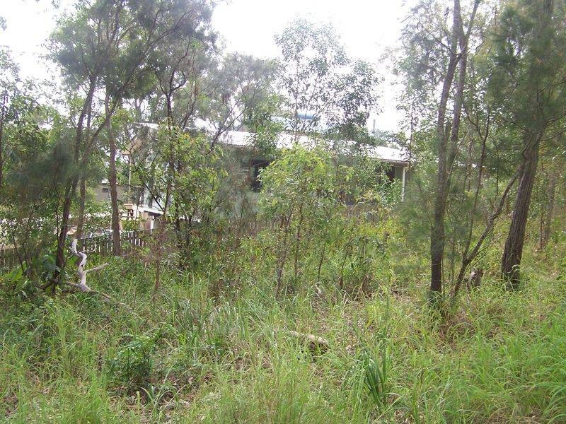 153 Lucas Drive, Lamb Island QLD 4184