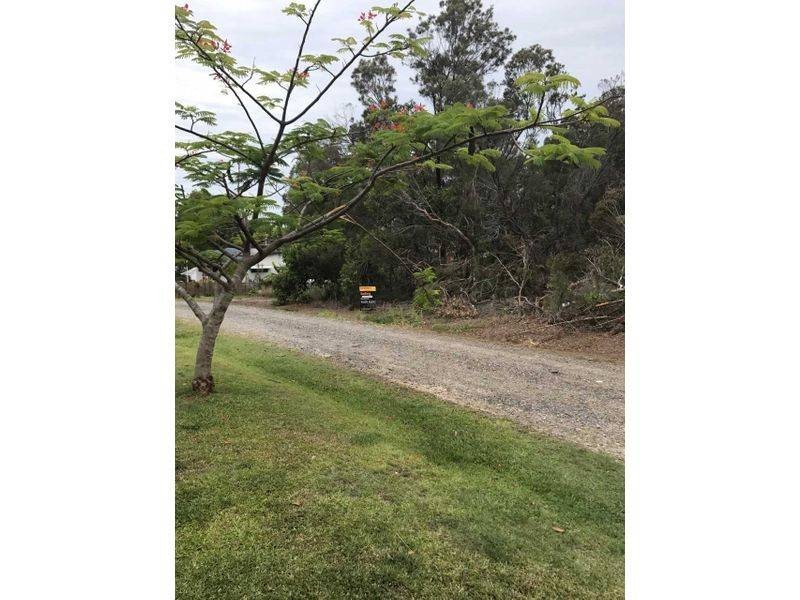 24 Leanne Street, Macleay Island QLD 4184
