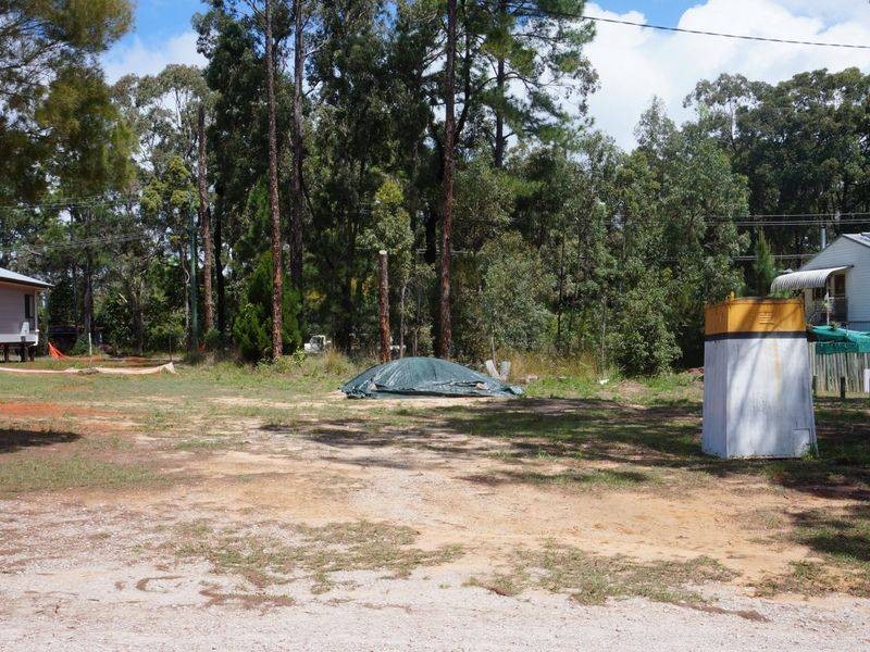 8 Sentosa Terrace, Macleay Island QLD 4184