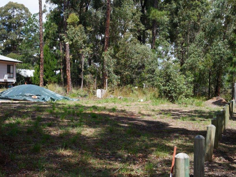 8 Sentosa Terrace, Macleay Island QLD 4184