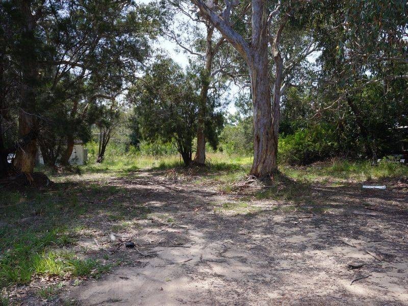 9 George Street, Macleay Island QLD 4184