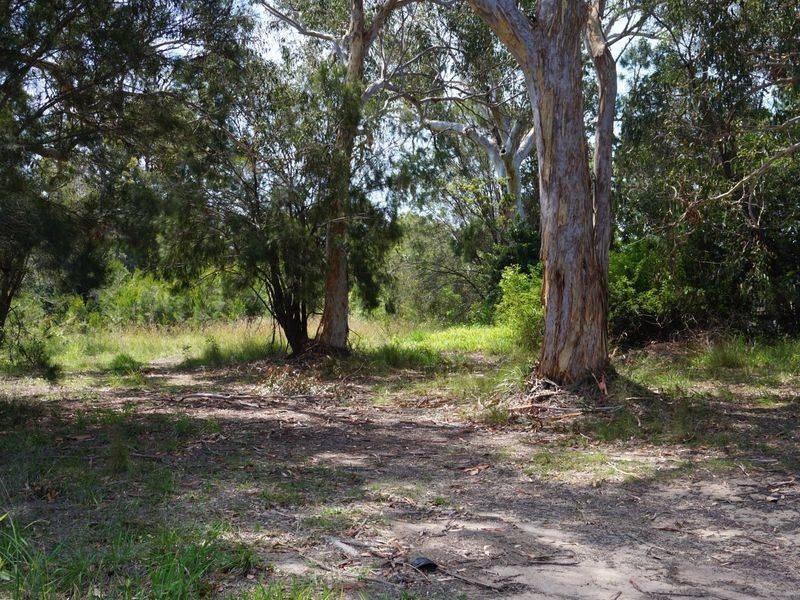 9 George Street, Macleay Island QLD 4184
