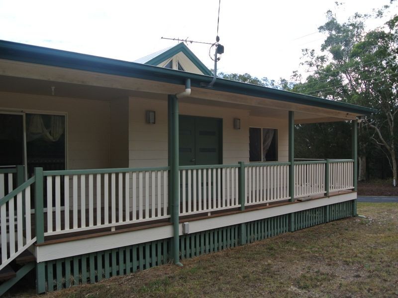 2 Cathy Street, Macleay Island QLD 4184