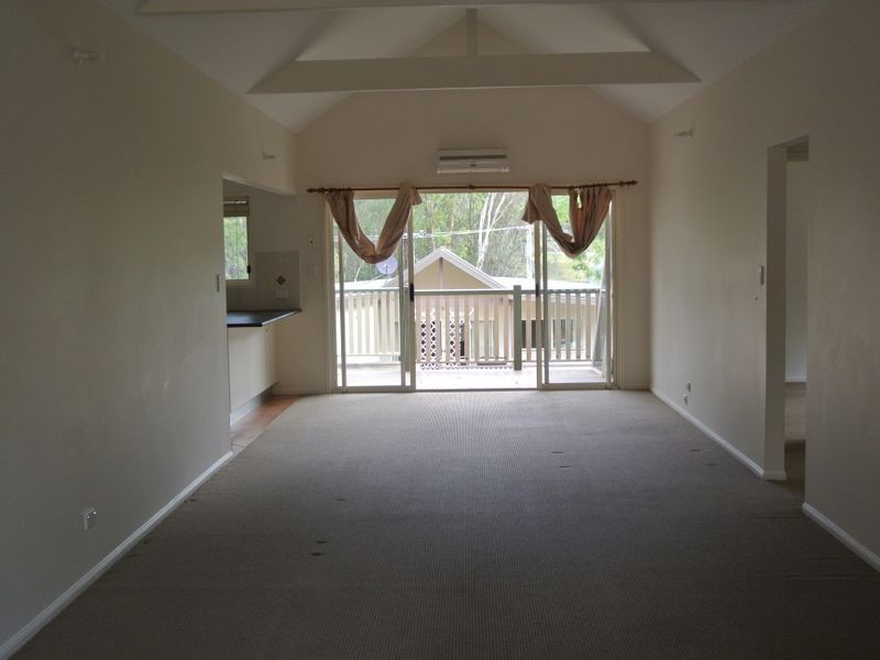 2 Cathy Street, Macleay Island QLD 4184