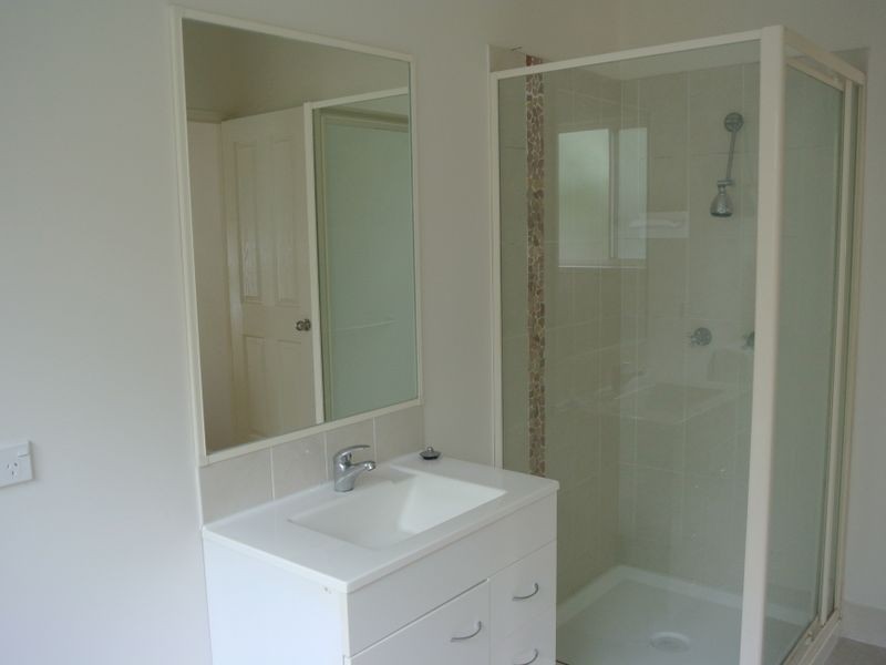 2 Cathy Street, Macleay Island QLD 4184