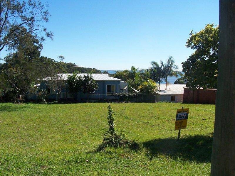 3 Wobur Street, Lamb Island QLD 4184