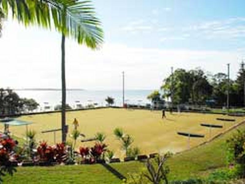 5 Michael Street, Macleay Island QLD 4184