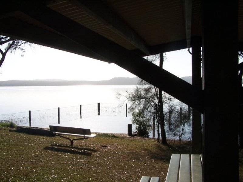 74 Lucas Drive, Lamb Island QLD 4184