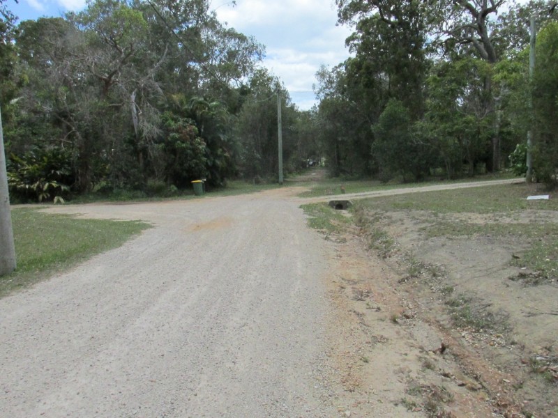 10 Kardinia Street, Macleay Island QLD 4184
