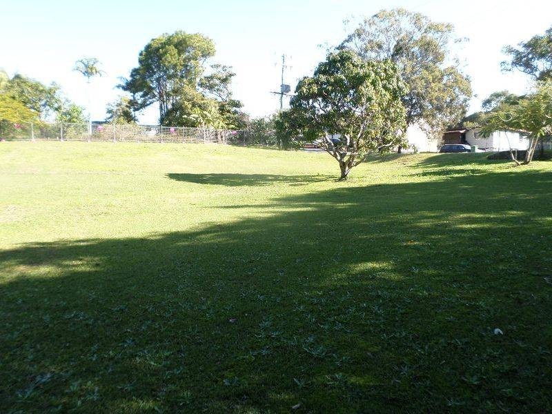 38-40 Scarborough Terrace, Macleay Island QLD 4184