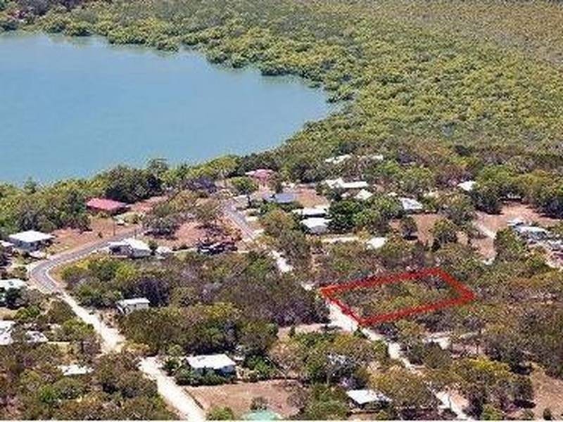 30 Florence Street, Macleay Island QLD 4184