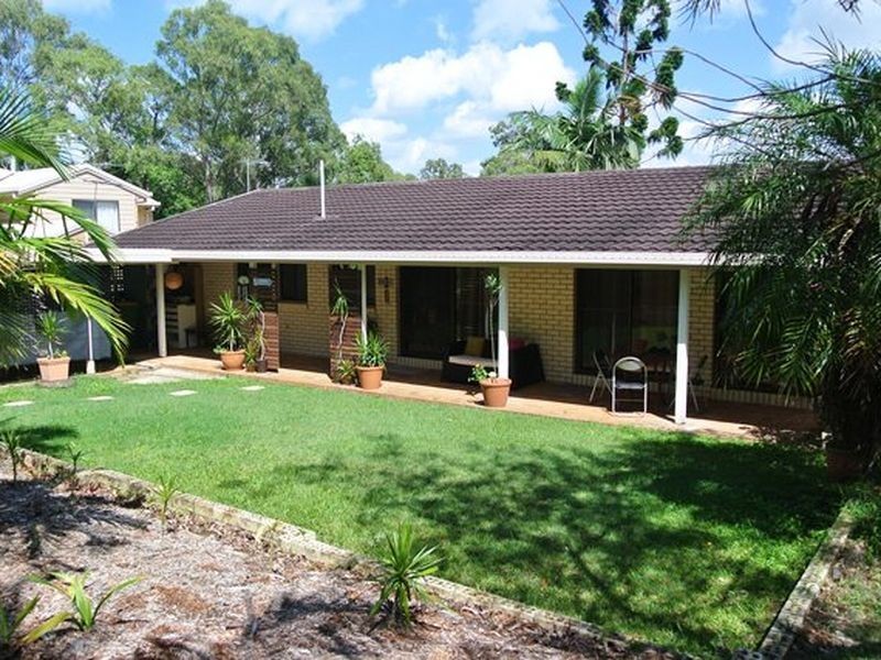 83 Coondooroopa Dve, Macleay Island QLD 4184