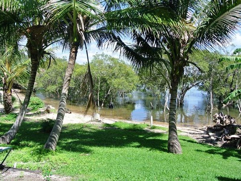 83 Coondooroopa Dve, Macleay Island QLD 4184
