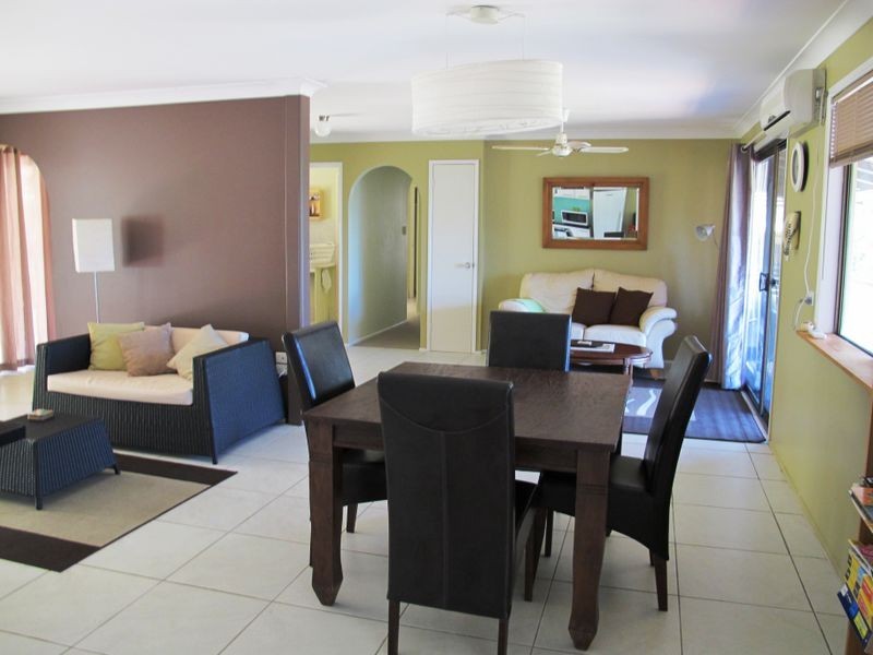 83 Coondooroopa Dve, Macleay Island QLD 4184
