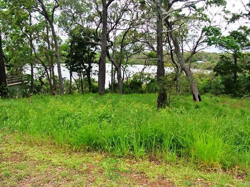 99 BEELONG ST, Macleay Island QLD 4184