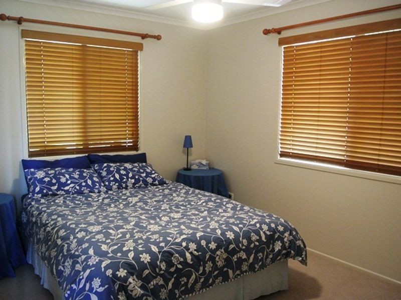 54 Beelong St, Macleay Island QLD 4184