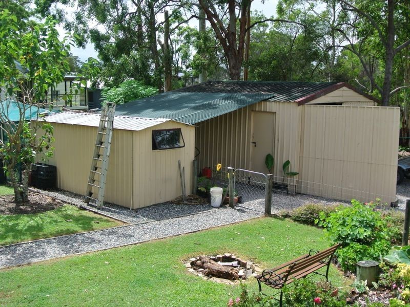 15 – 17 Marine St, Macleay Island QLD 4184