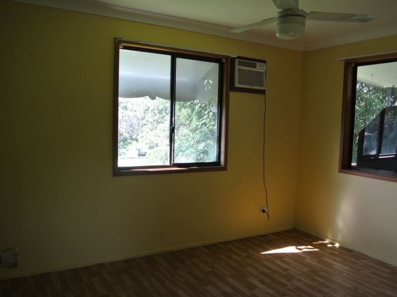 30 Vine St, Macleay Island QLD 4184