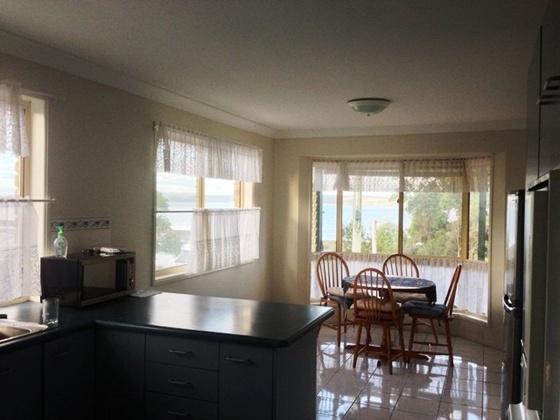 41-43 Barramundi St, Macleay Island QLD 4184