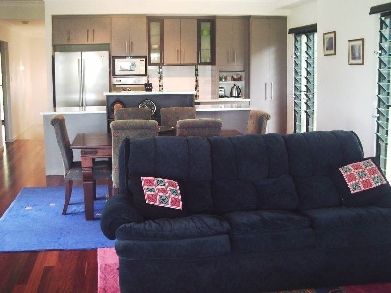 76 COONDOOROOPA DVE DVE, Macleay Island QLD 4184