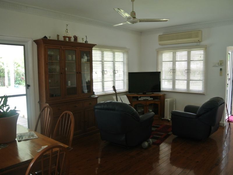 17 Mawson St, Macleay Island QLD 4184