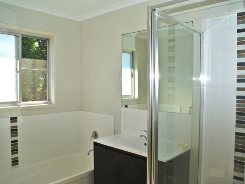 75 Scotts Road, Macleay Island QLD 4184