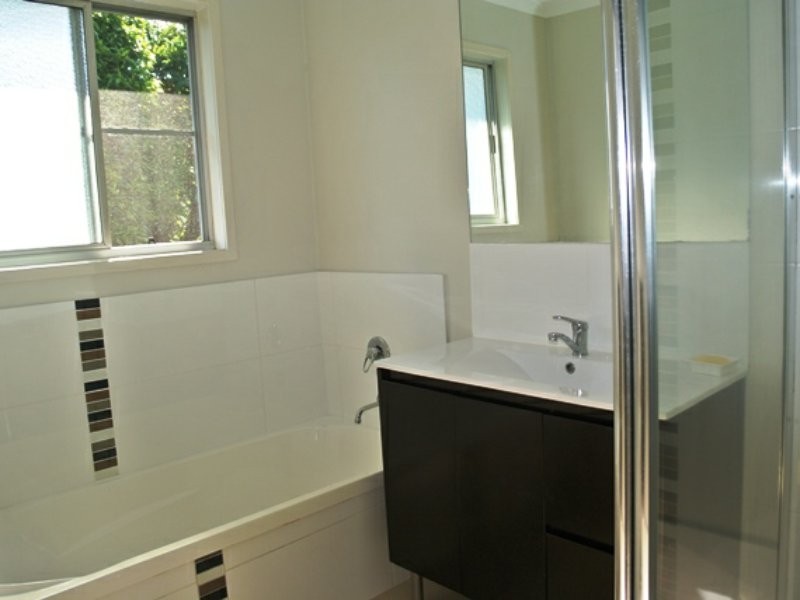 75 Scotts Road, Macleay Island QLD 4184