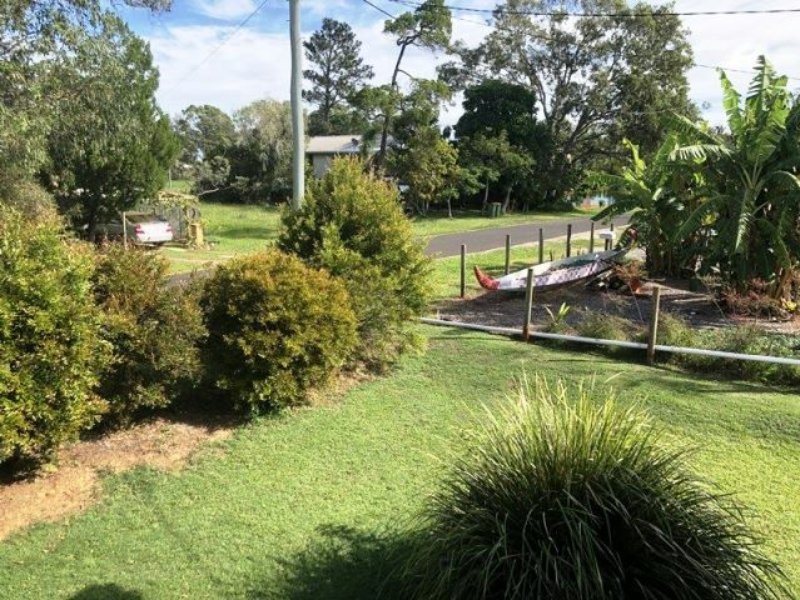 75 Scotts Road, Macleay Island QLD 4184