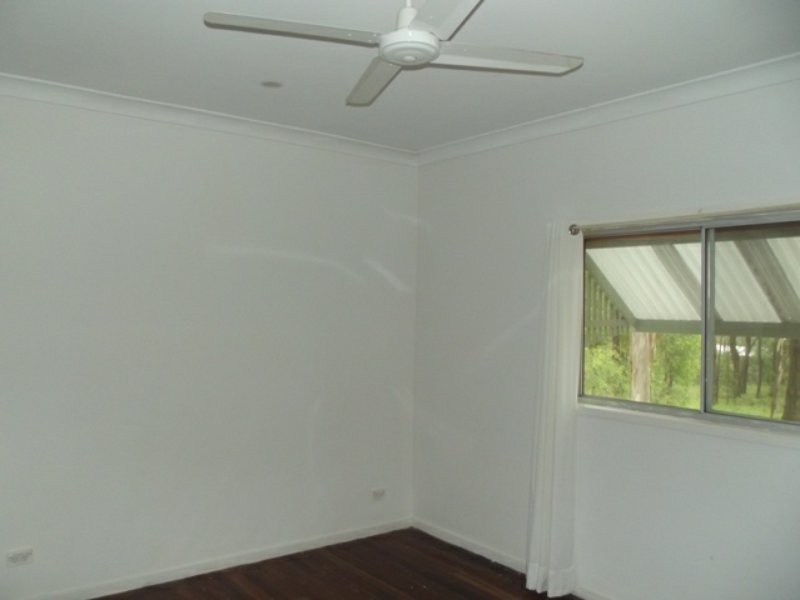 10 Brolga Street, Macleay Island QLD 4184