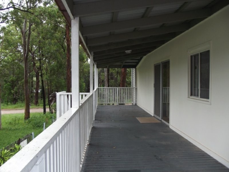 10 Brolga Street, Macleay Island QLD 4184