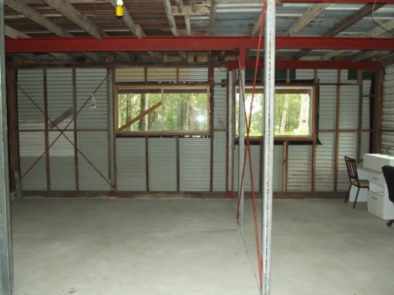 10 Brolga Street, Macleay Island QLD 4184