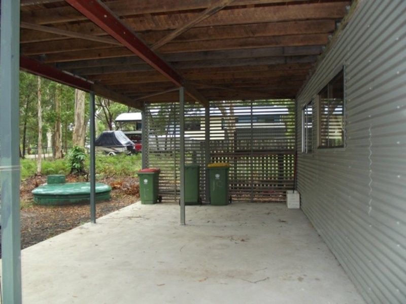 10 Brolga Street, Macleay Island QLD 4184