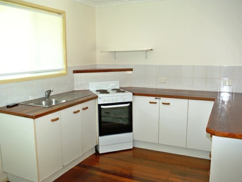 23 Blue Waters Crescent, Macleay Island QLD 4184